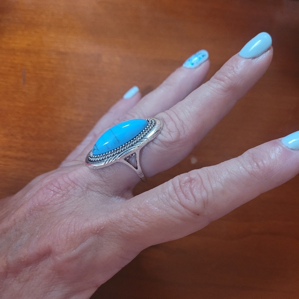 Turquoise ring - Picture 2 of 2